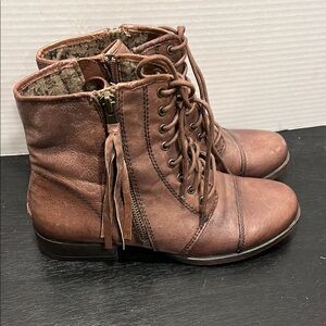 Steve Madden Brown Lace-Up Boots with Distressed Leather